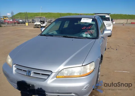 2001 Honda Accord 2.3 Lx из США, поврежденный, VIN 1HGCG56411A019055